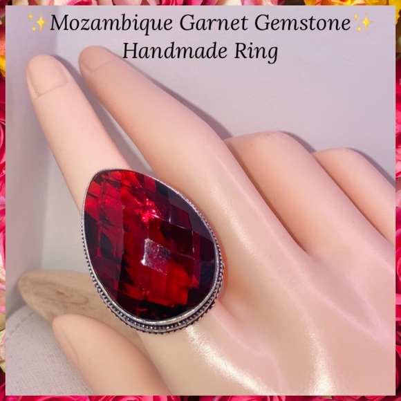 Sparkling Mozambique Garnet Gemstone Handmade Ring - Picture 2 of 8